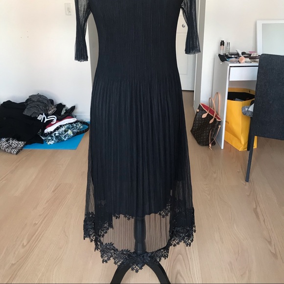 Dress - Picture 5 of 6